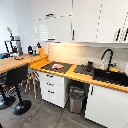 Le Souplex - Baignoire Balneo & Cosy - Acces Tram Proche - Commerces A Proximite Apartment *